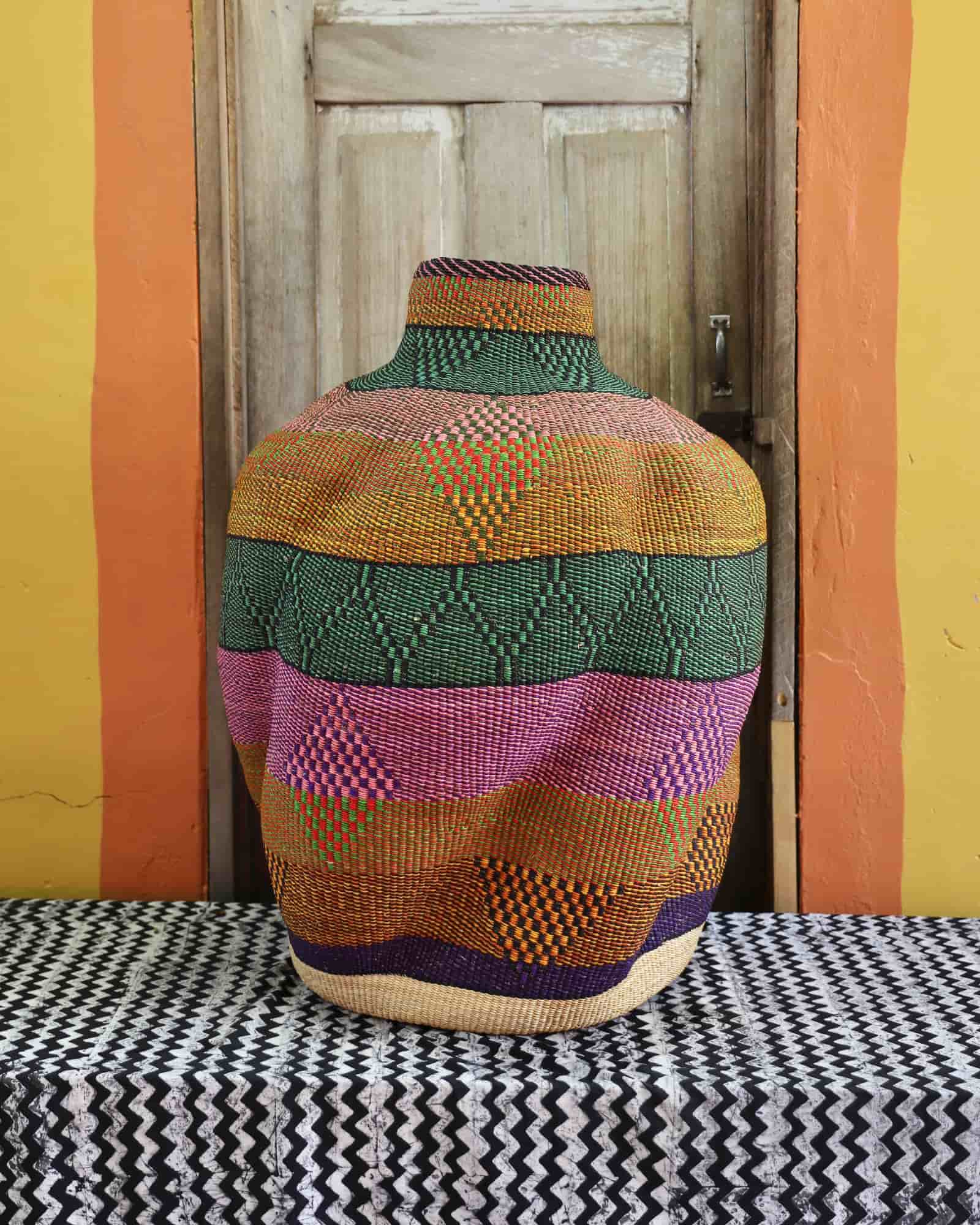 The Slow Wave Vase Basket