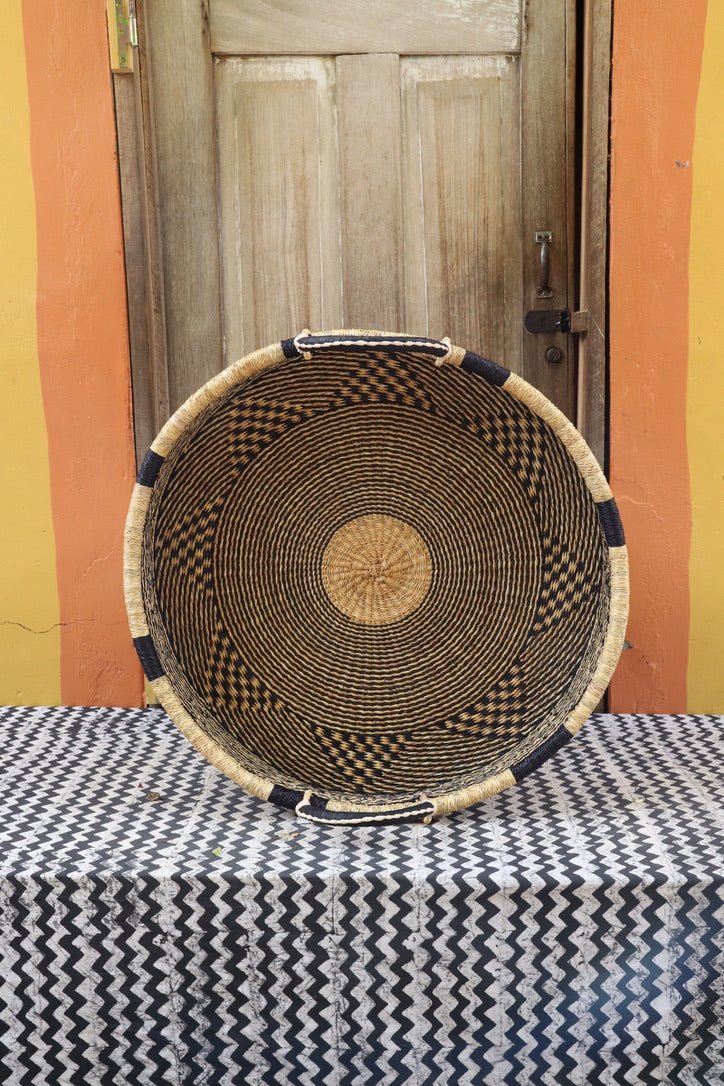 Woven Tray Wall Decor (Large) by The Baba Tree. Premium elephant grass tray with leather handles. Bolgatanga artisan craftsmanship.