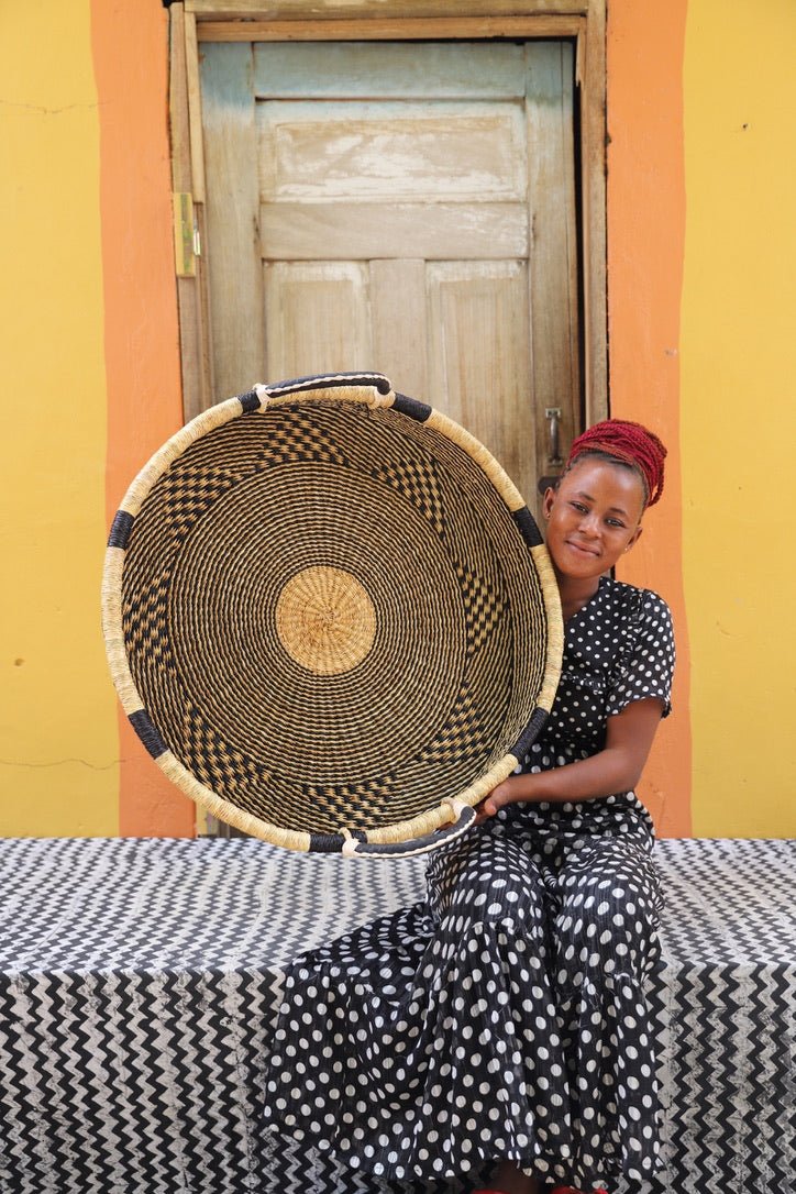 Woven Tray Wall Decor (Large) by The Baba Tree. Premium elephant grass tray with leather handles. Bolgatanga artisan craftsmanship.