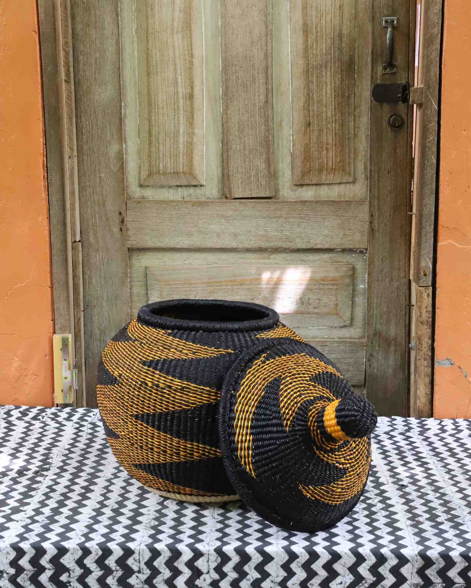 Round handwoven storage basket, medium, woven grass detail view