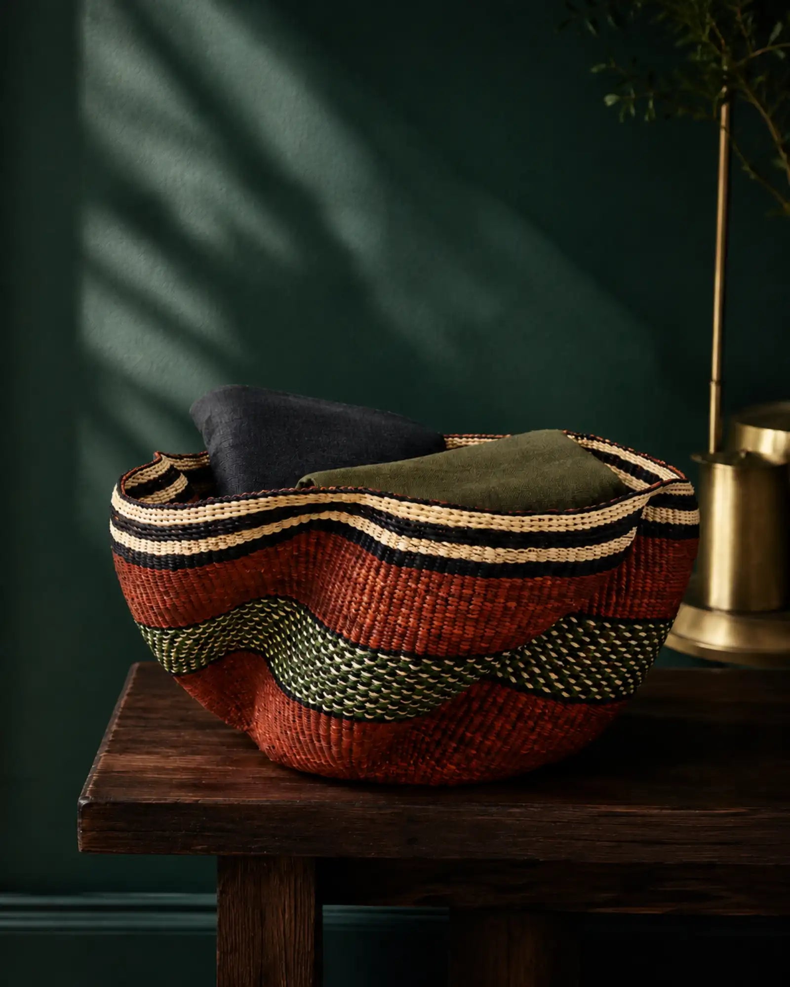 Pakurigo Wave Décor Basket