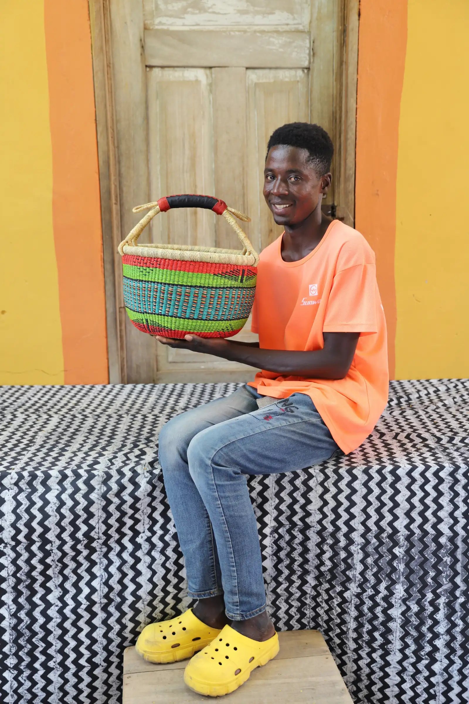 Round Shopping Basket(Small) by Simon Asaah