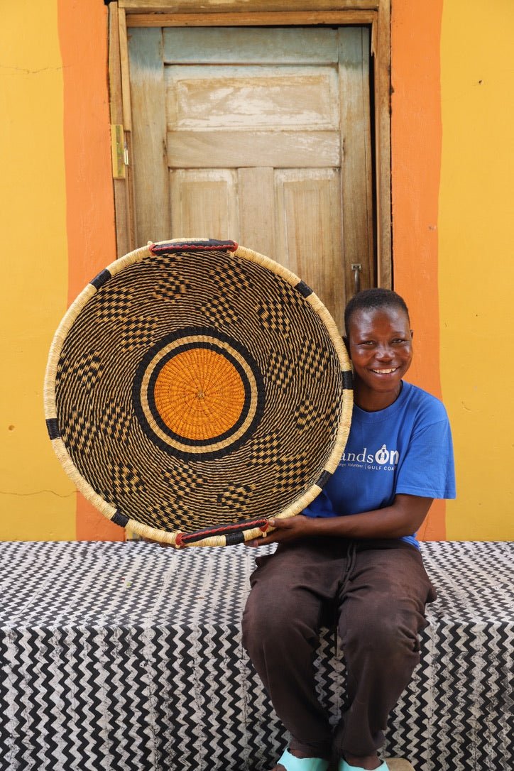 Woven Tray Wall Decor (Large) by The Baba Tree. Premium elephant grass tray with leather handles. Bolgatanga artisan craftsmanship.
