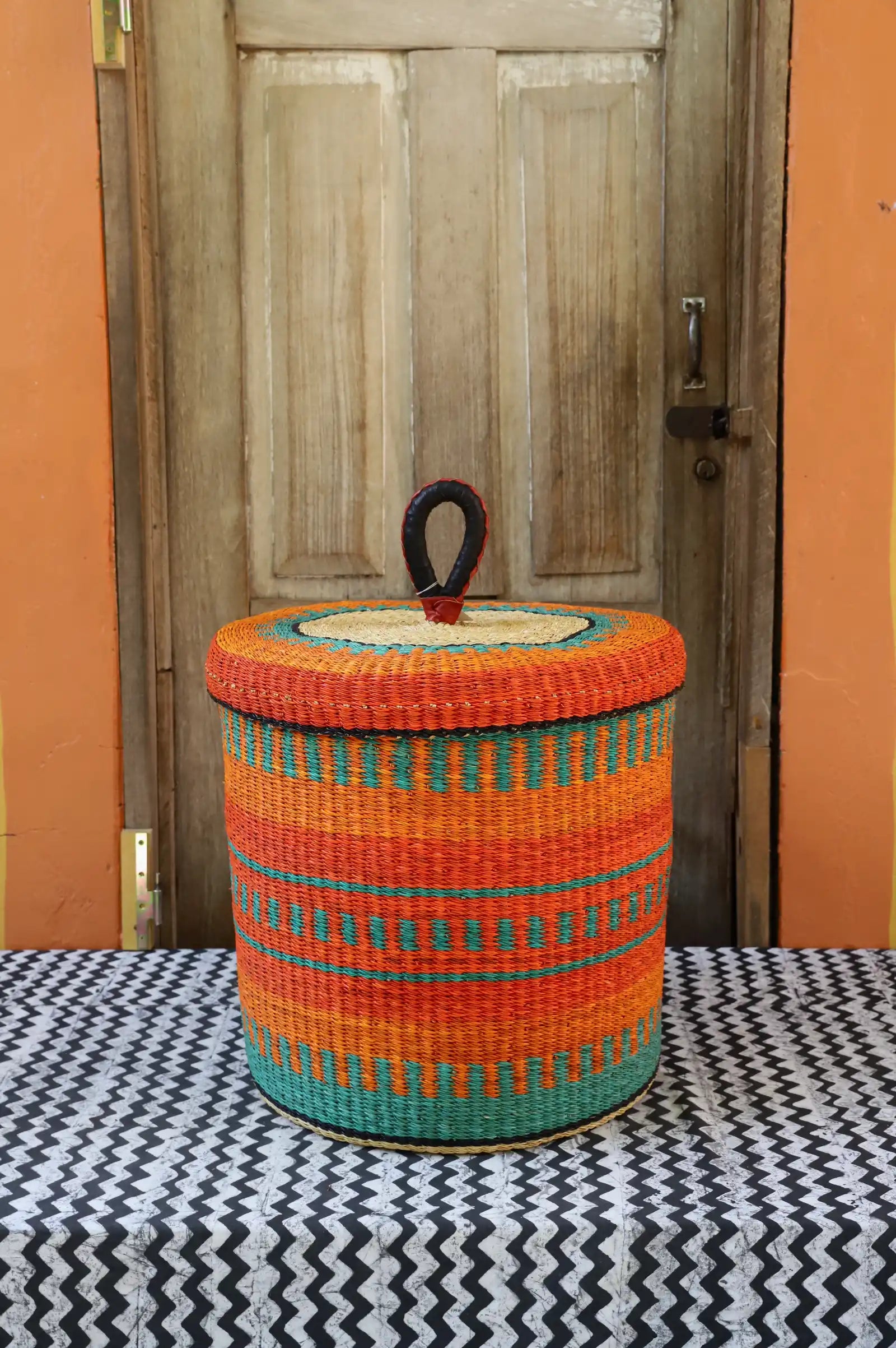 Lidded Laundry  Basket (Medium) by Vivian Akulembire