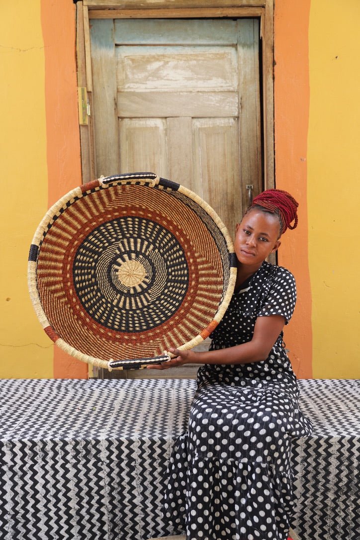 Woven Tray Wall Decor (Large) by The Baba Tree. Premium elephant grass tray with leather handles. Bolgatanga artisan craftsmanship.