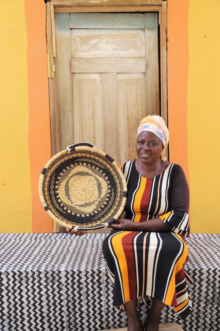 Woven Tray Wall Decor (Small) by The Baba Tree. Premium elephant grass tray with leather handles. Bolgatanga artisan craftsmanship.
