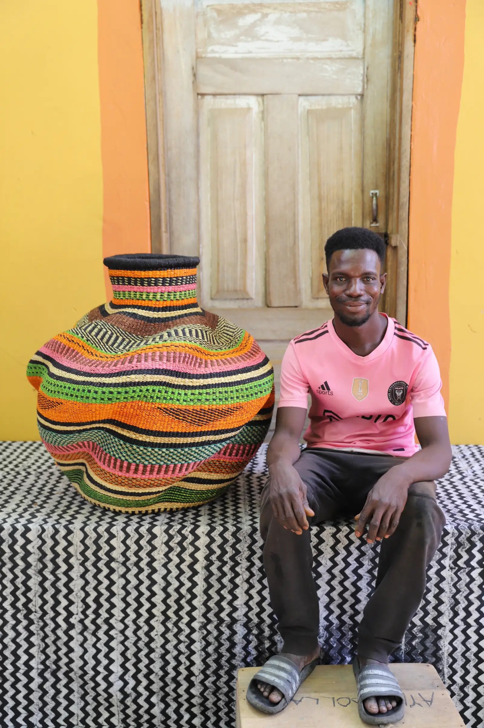 De-engo Art Basket ( Large) by Nsoh Abe-enge *