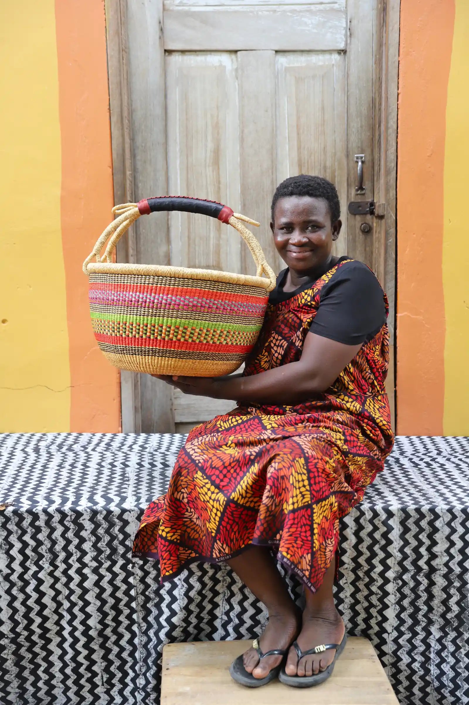 Round Shopping Basket (Large) by Ida Adigvom