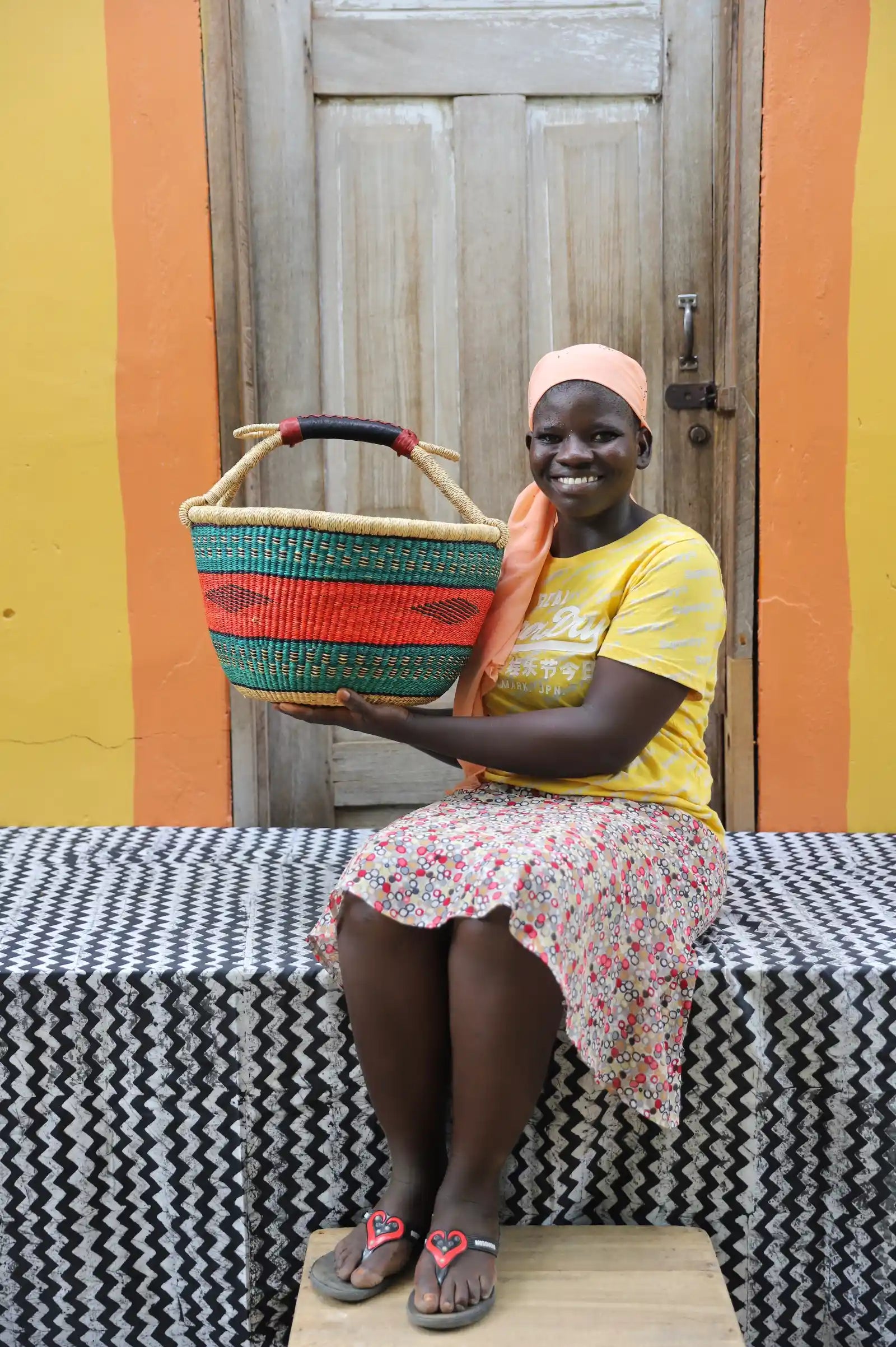 Round Shopping  Basket (Large) by Atule Abentara