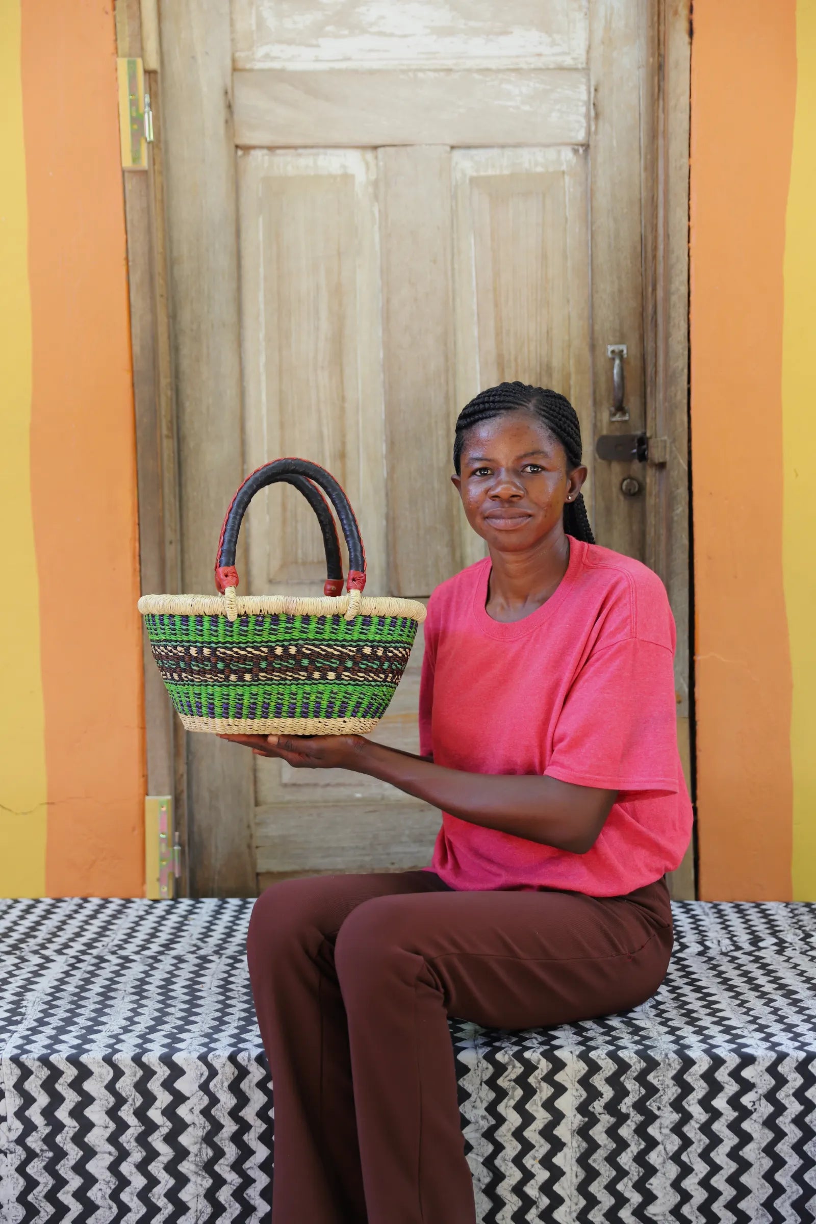 Oval Shopping Bag (Tiny) by Lizzy Afore