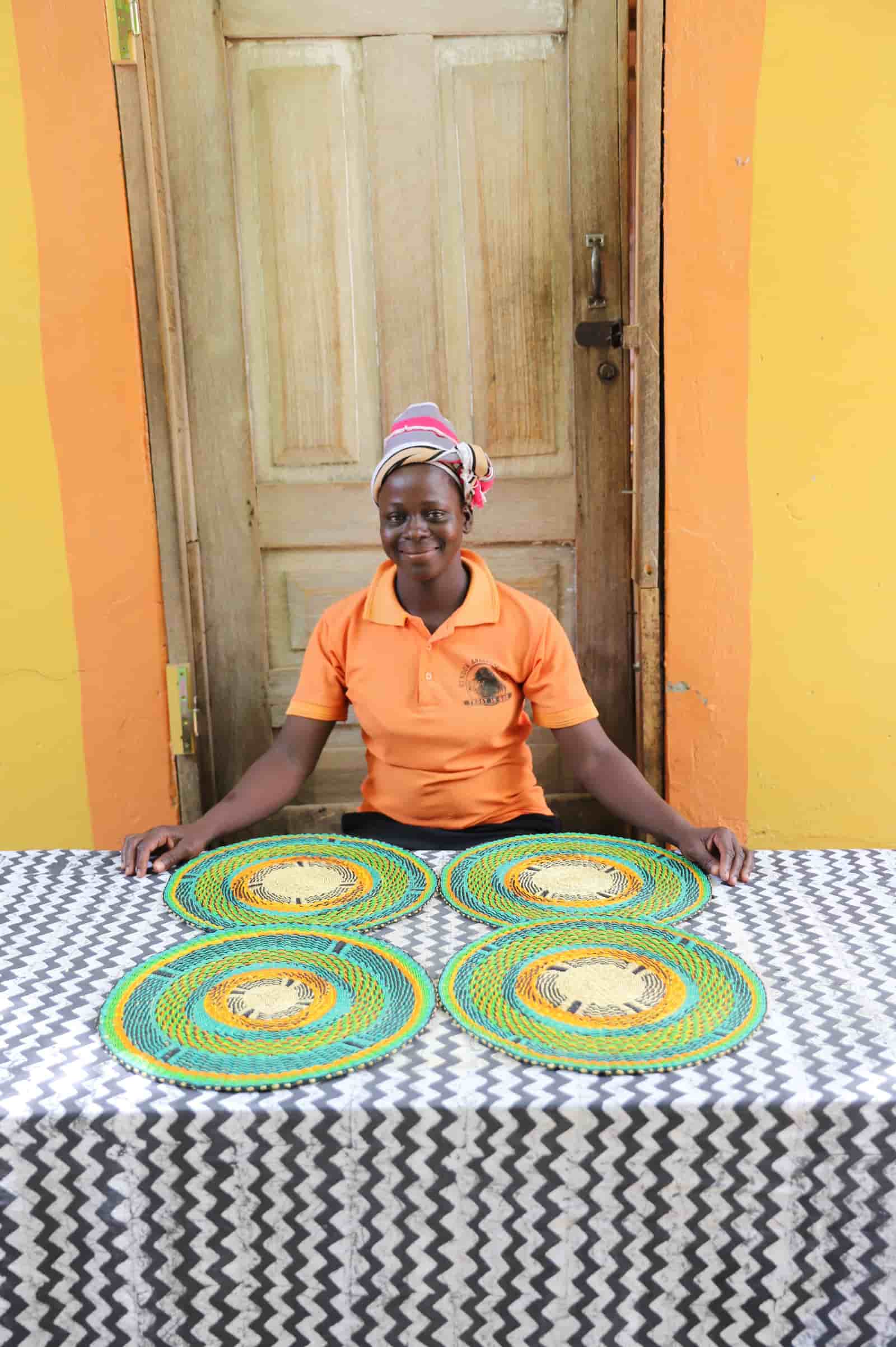 Set of 4 large placemats in teal and yellow with natural straw detailing