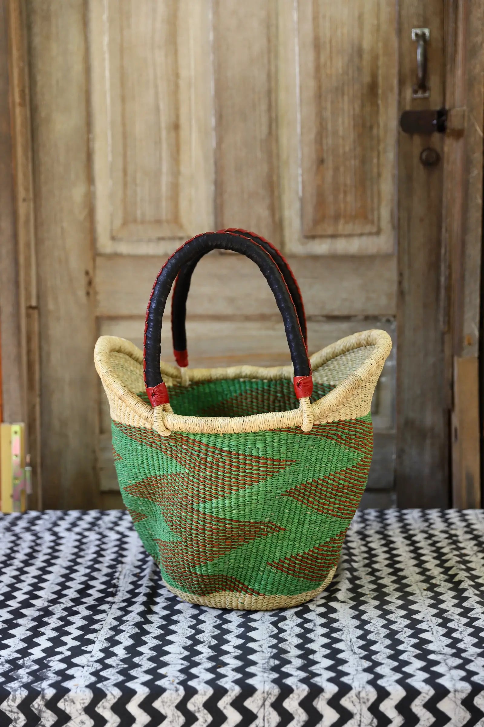 Solara Carryall (Small) by Ayipomah Anagdene
