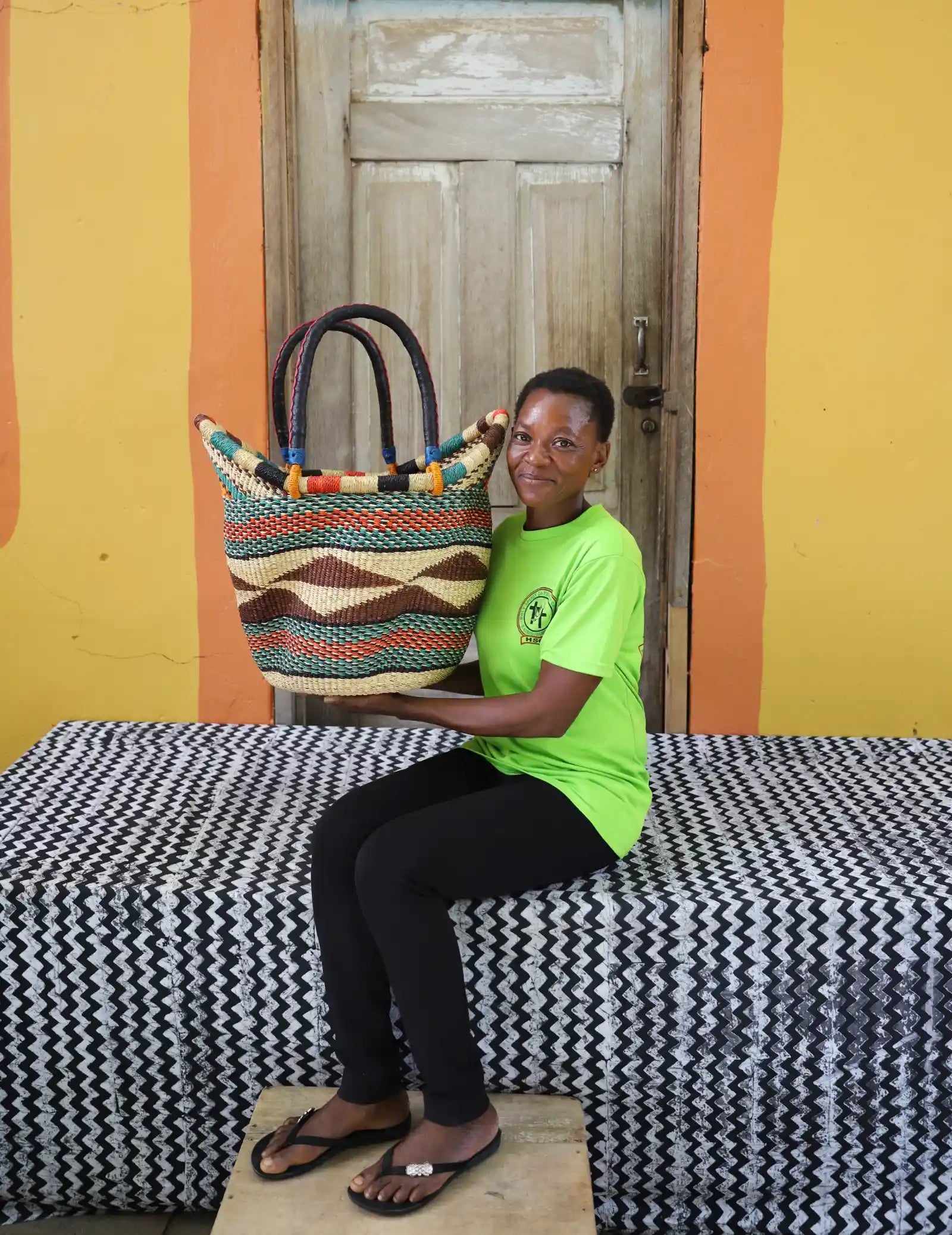 Solara Carryall (Large) by Linda Ayariga