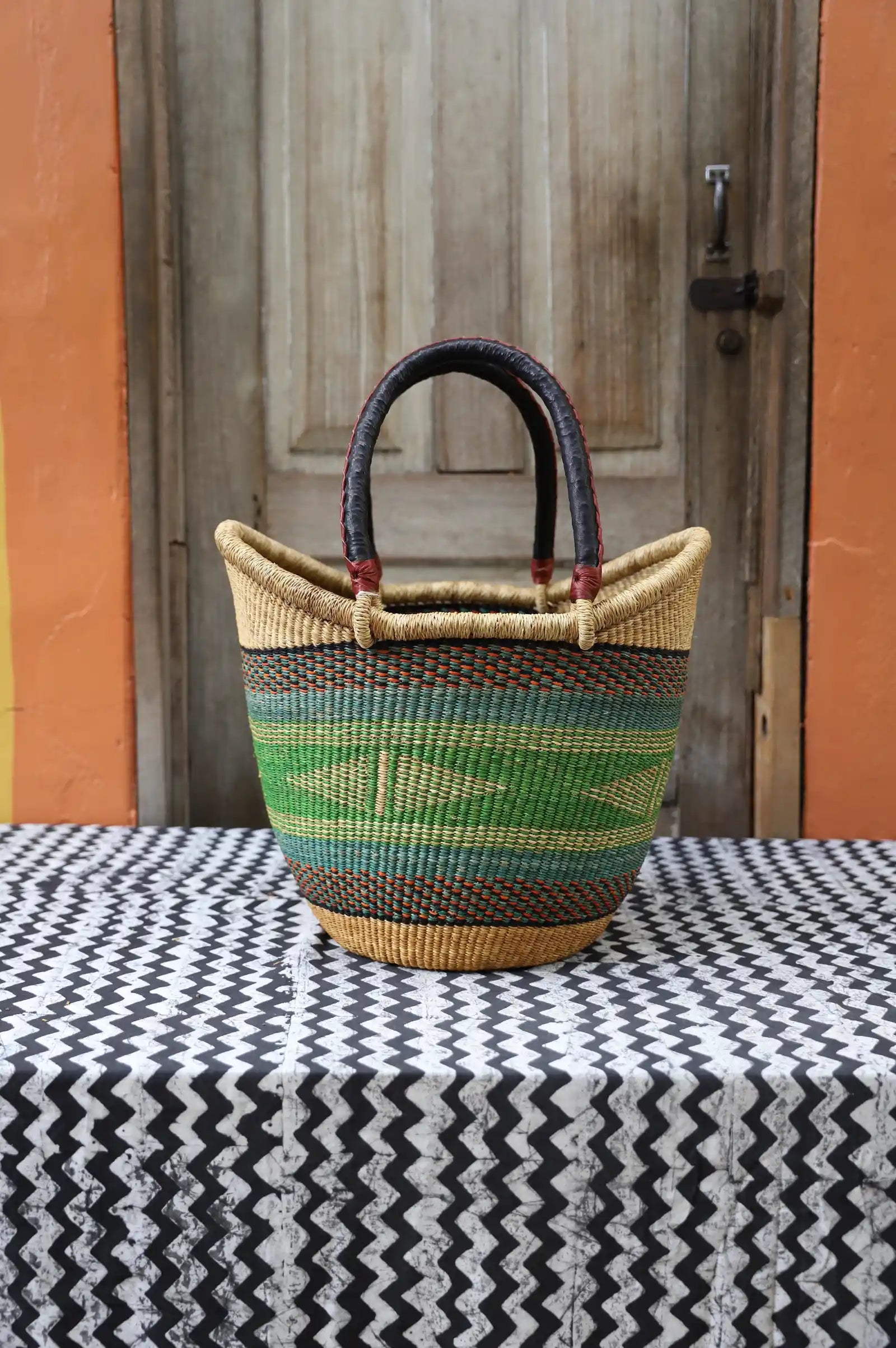 Nyariga Shopping Basket (Large) by Azumah Nsohnam