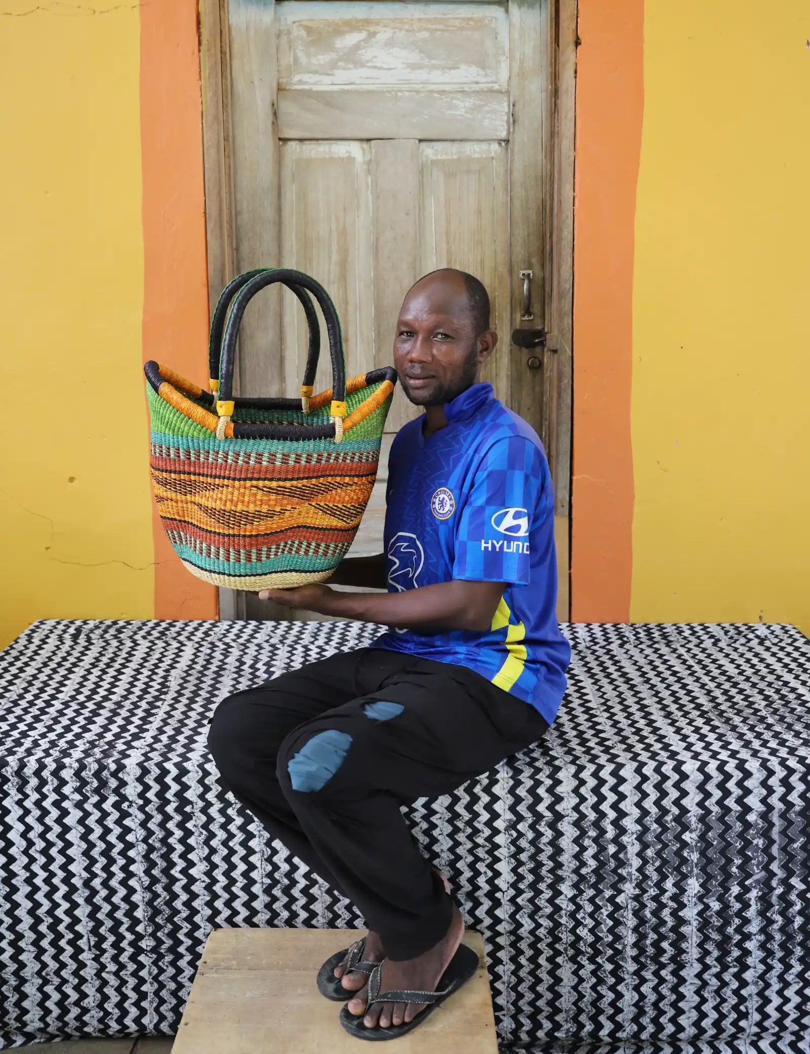 Solara Carryall (medium) by Atanga Adongo