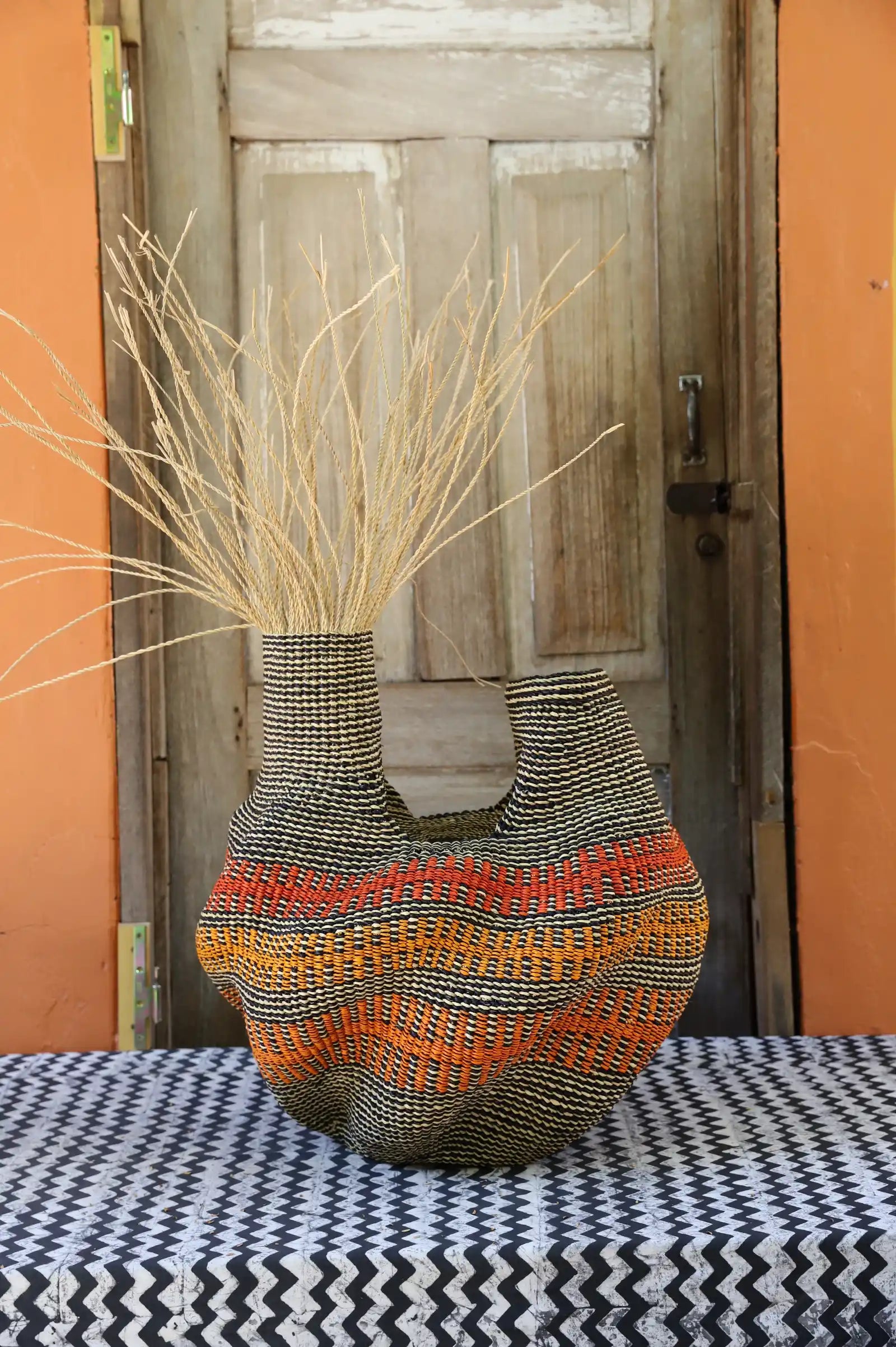 Woman and Man Art Basket (Small) Asakiluro 