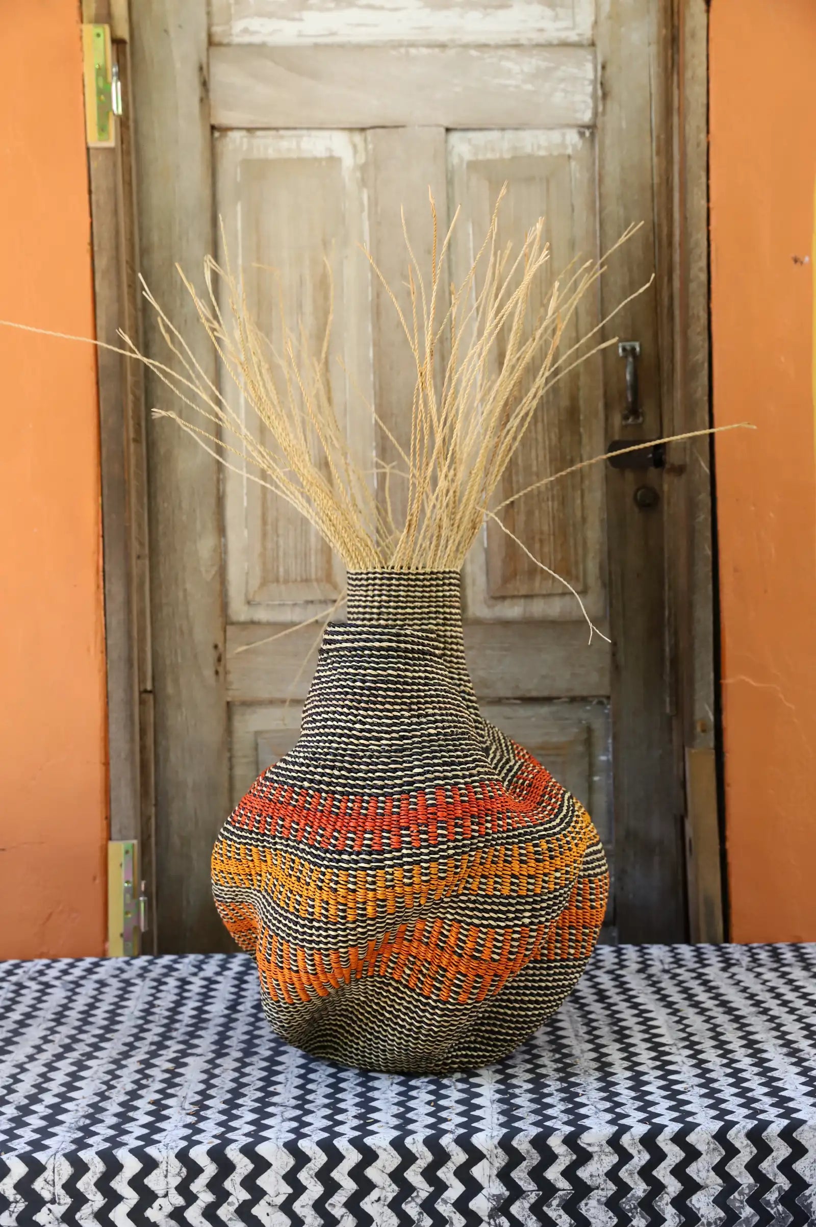 Woman and Man Art Basket (Small) Asakiluro 