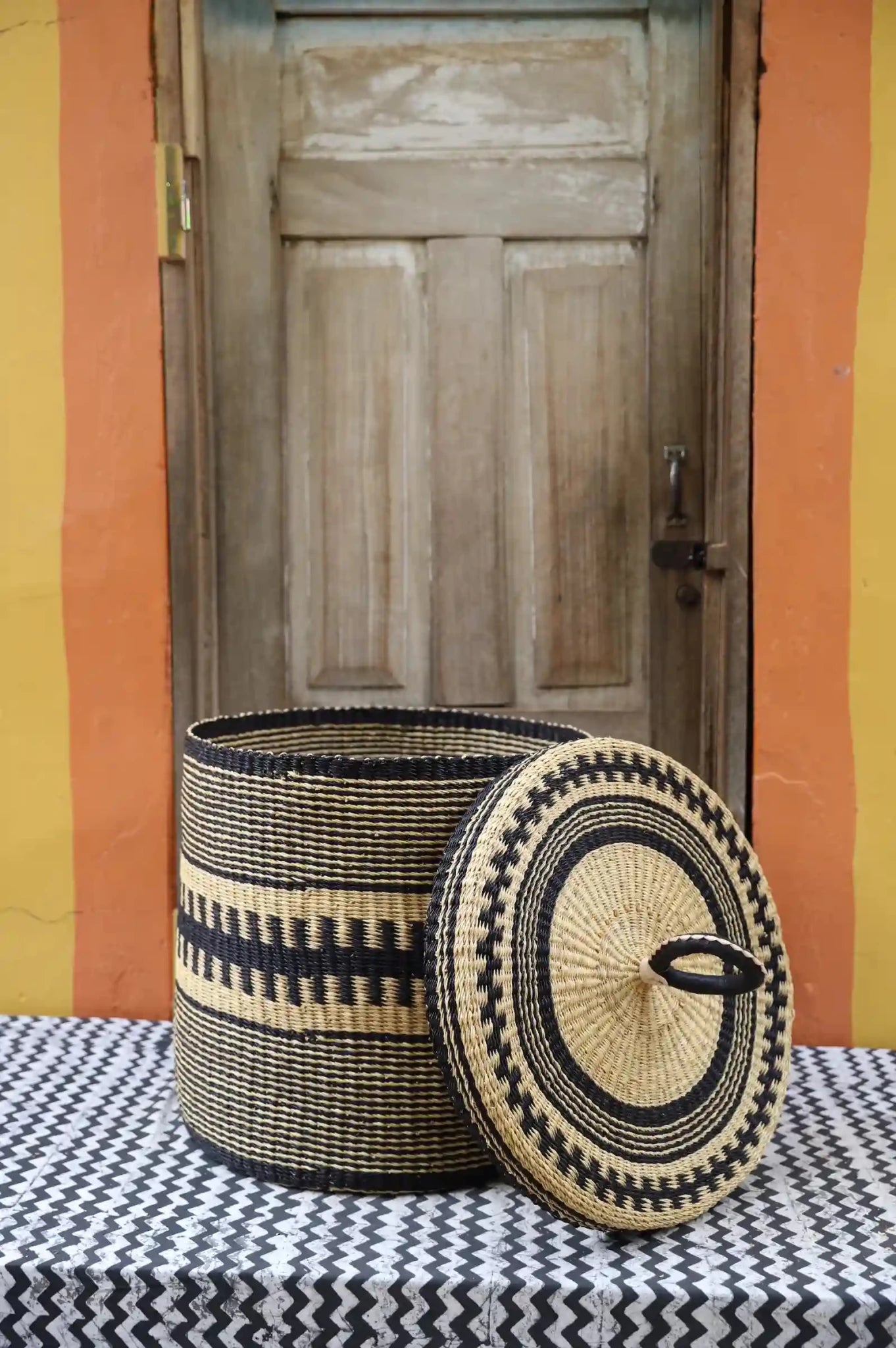 Handwoven Elephant Grass Laundry Basket with Lid | Large