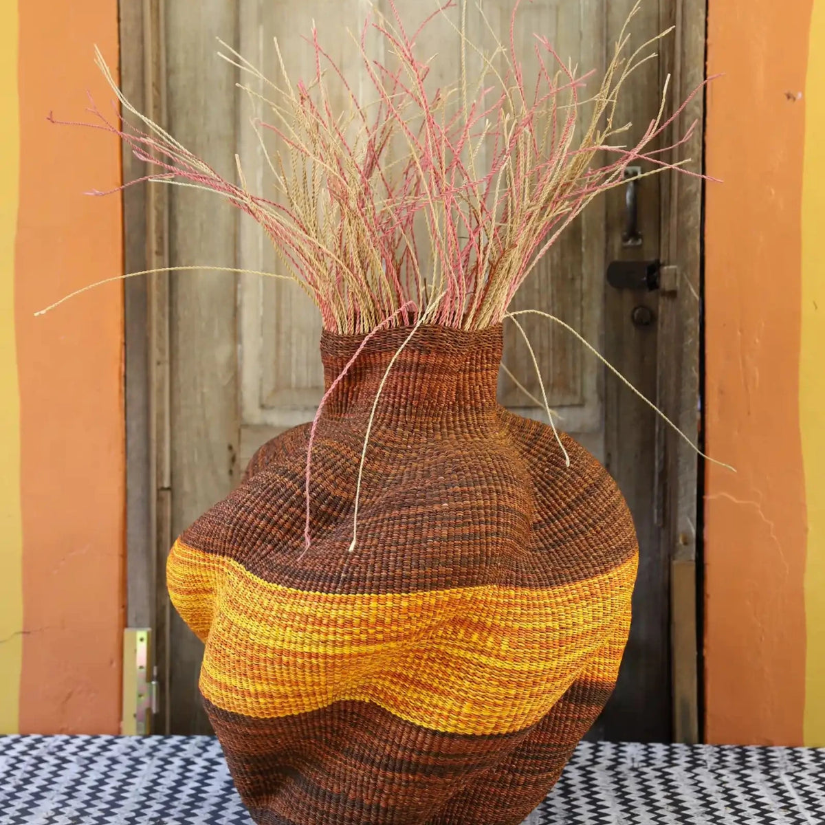 Tua-Tia (Baobab Tree) Art Basket (Medium) – The Baba Tree Basket Company