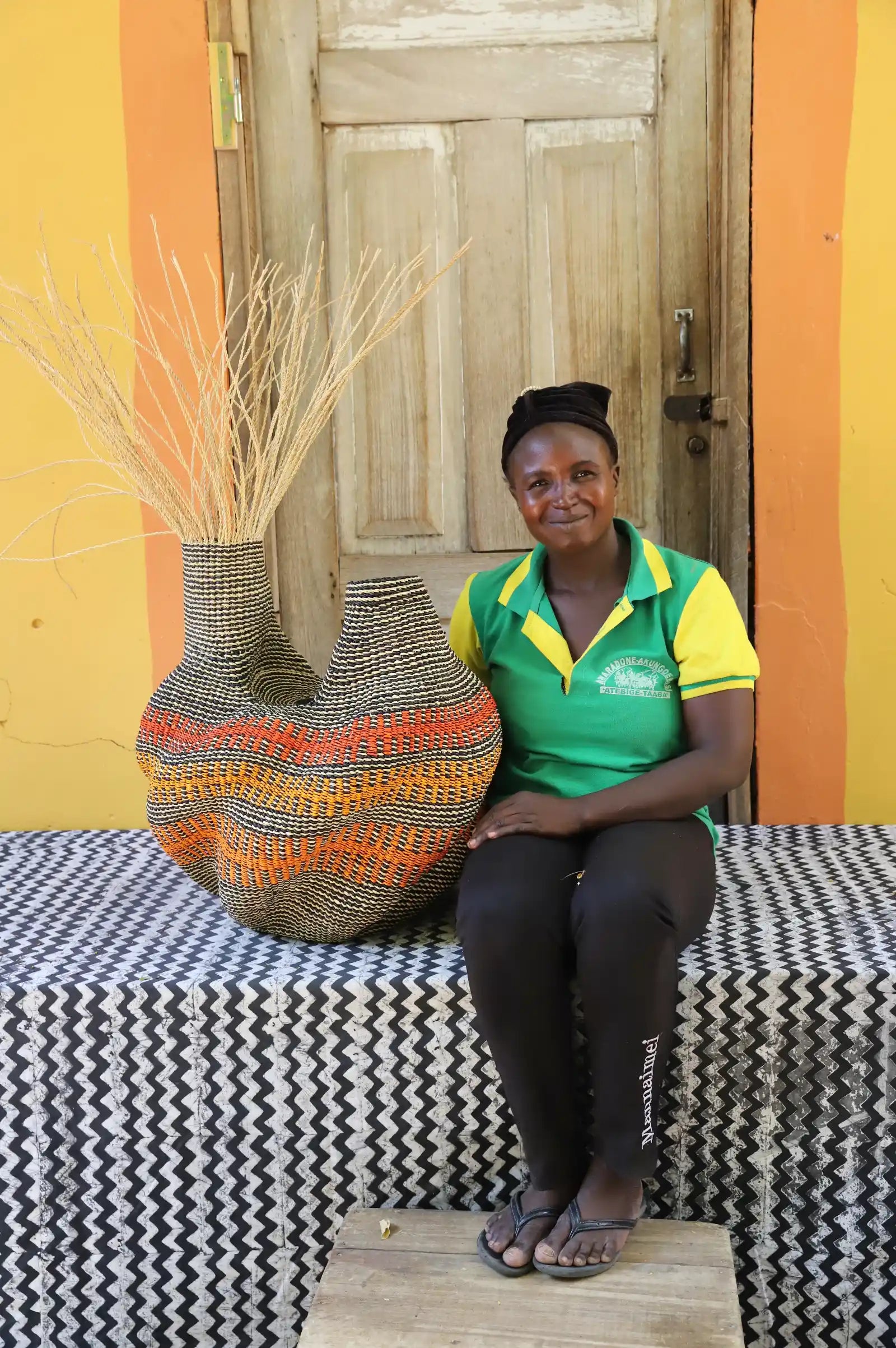 Woman and Man Art Basket (Small) Asakiluro 