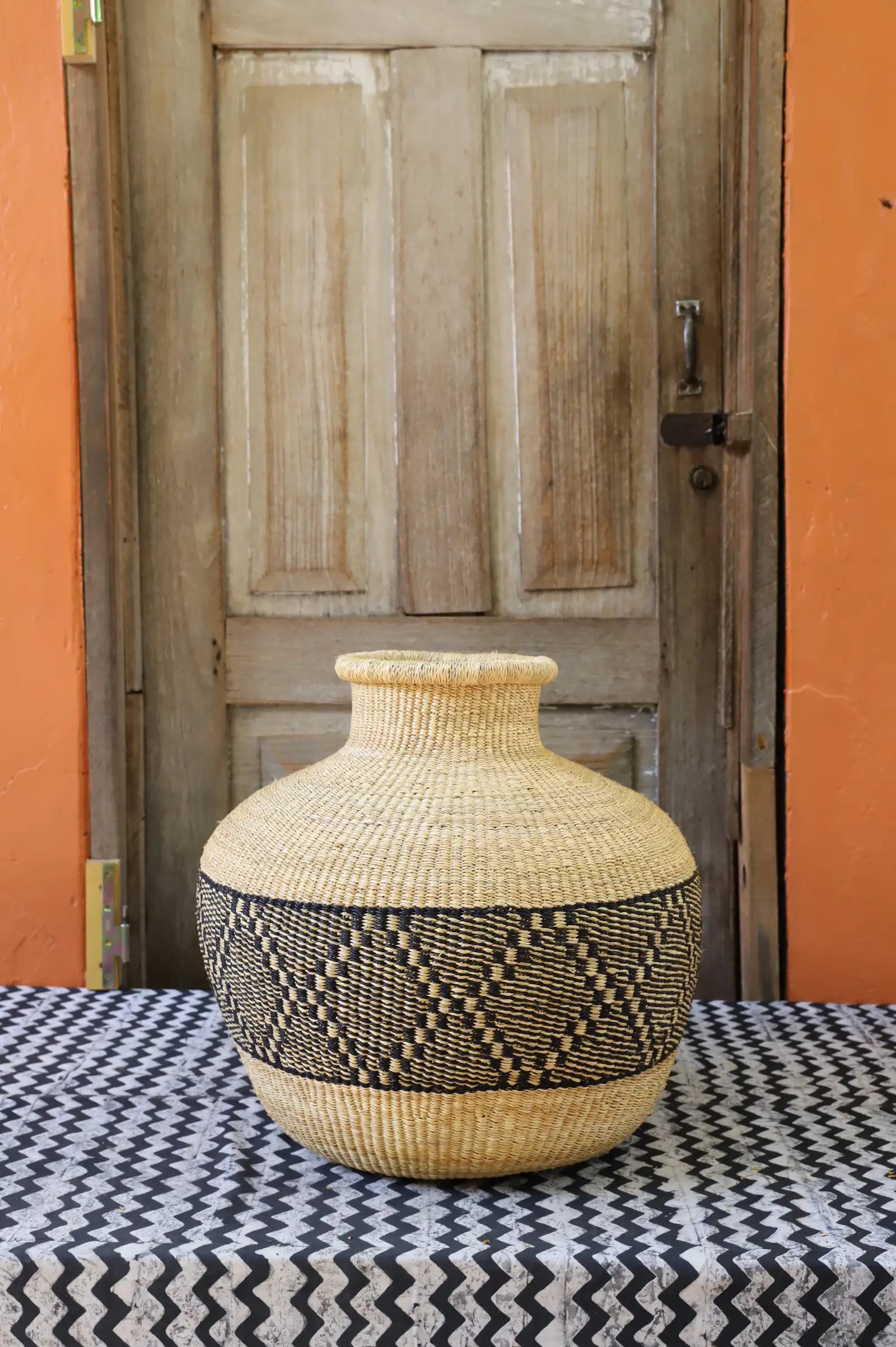 Jemima 10 Cows Dècor Basket (Large) by Modesta Adongo