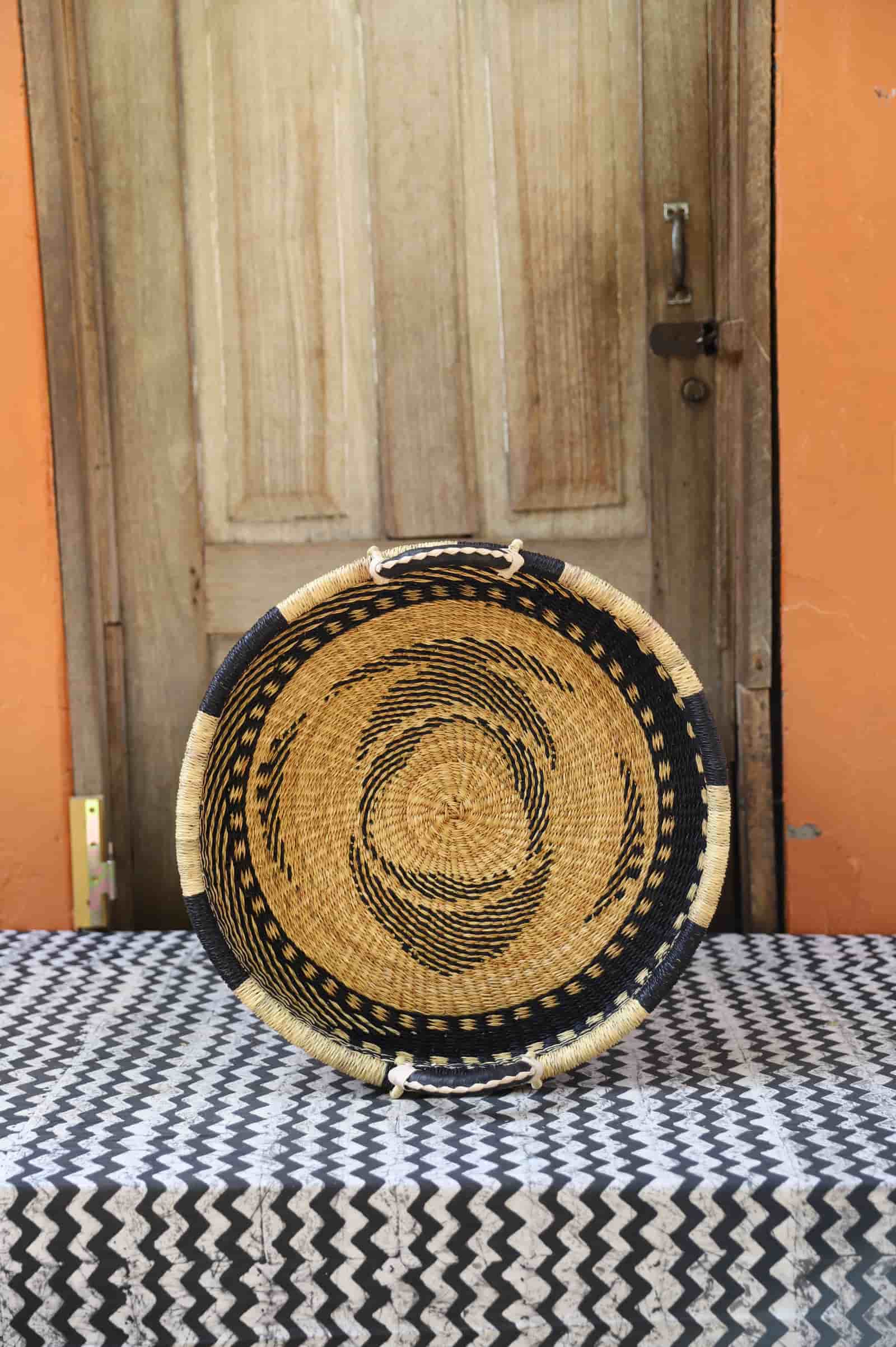  Premium elephant grass tray with leather handles. Bolgatanga artisan craftsmanship.