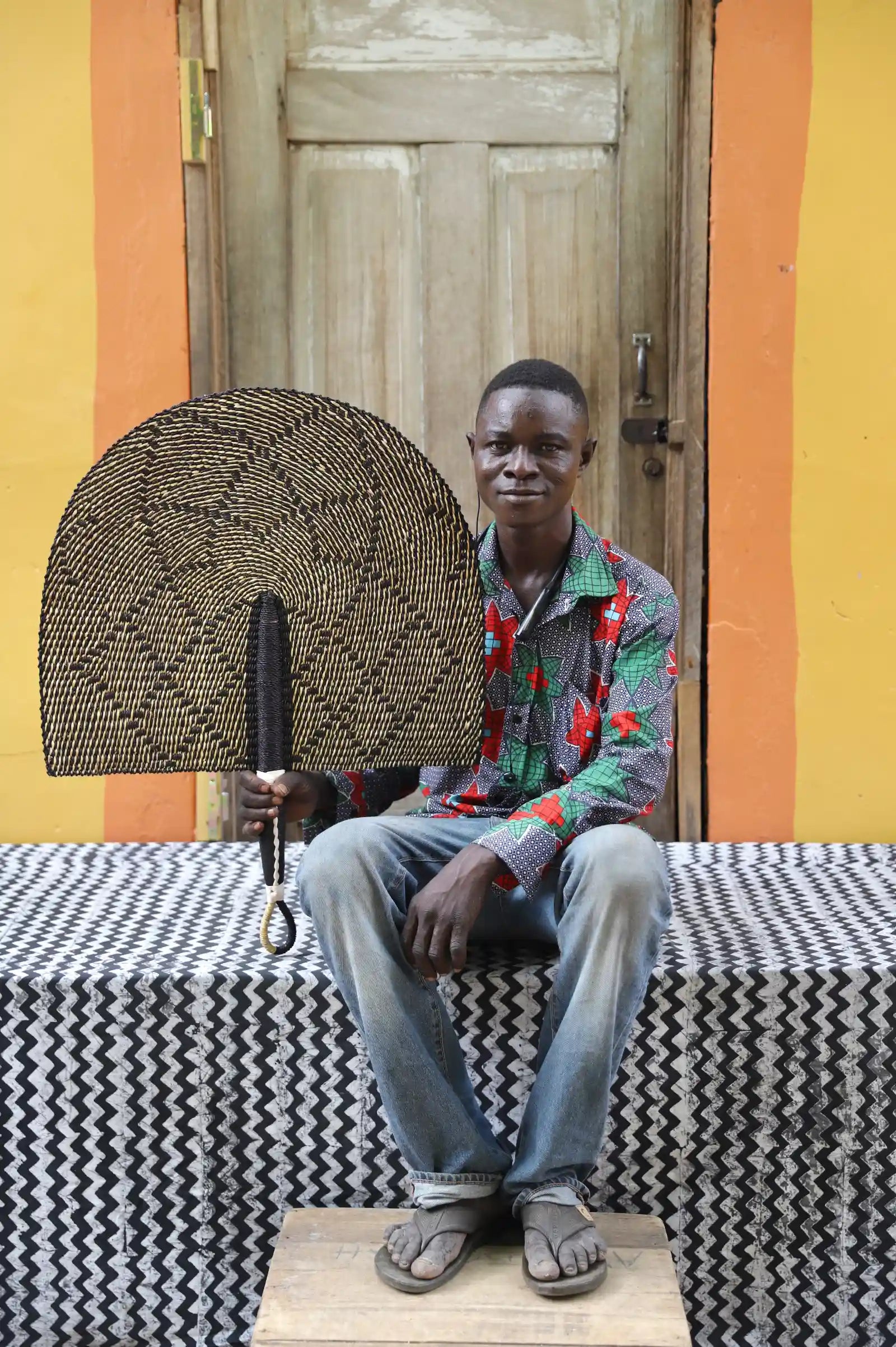 Naba Penga Wall Dècor Fan by Ayine Atibillah