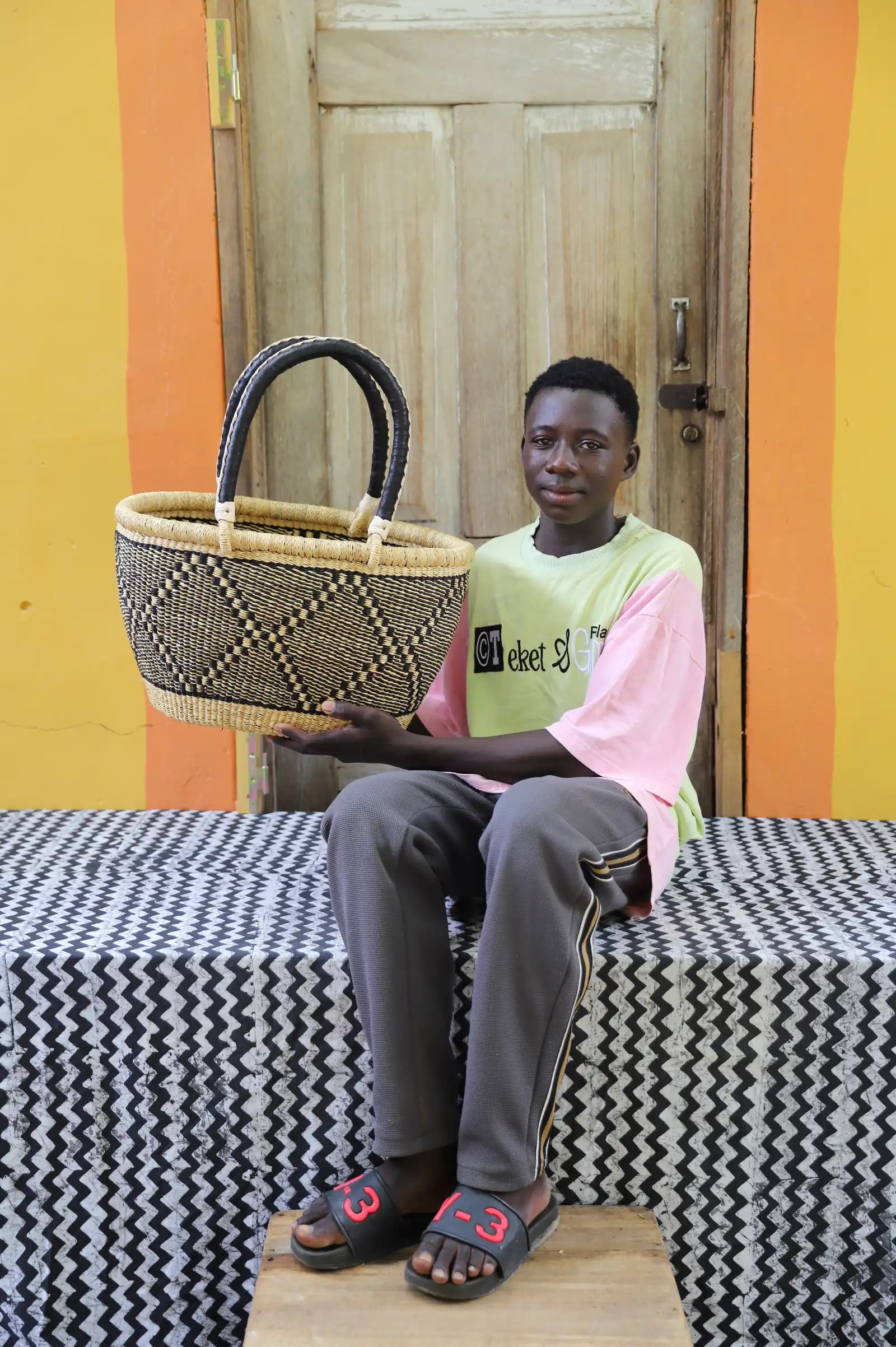 Oval Shopping Bag (Large) by Adongo Nyaaba