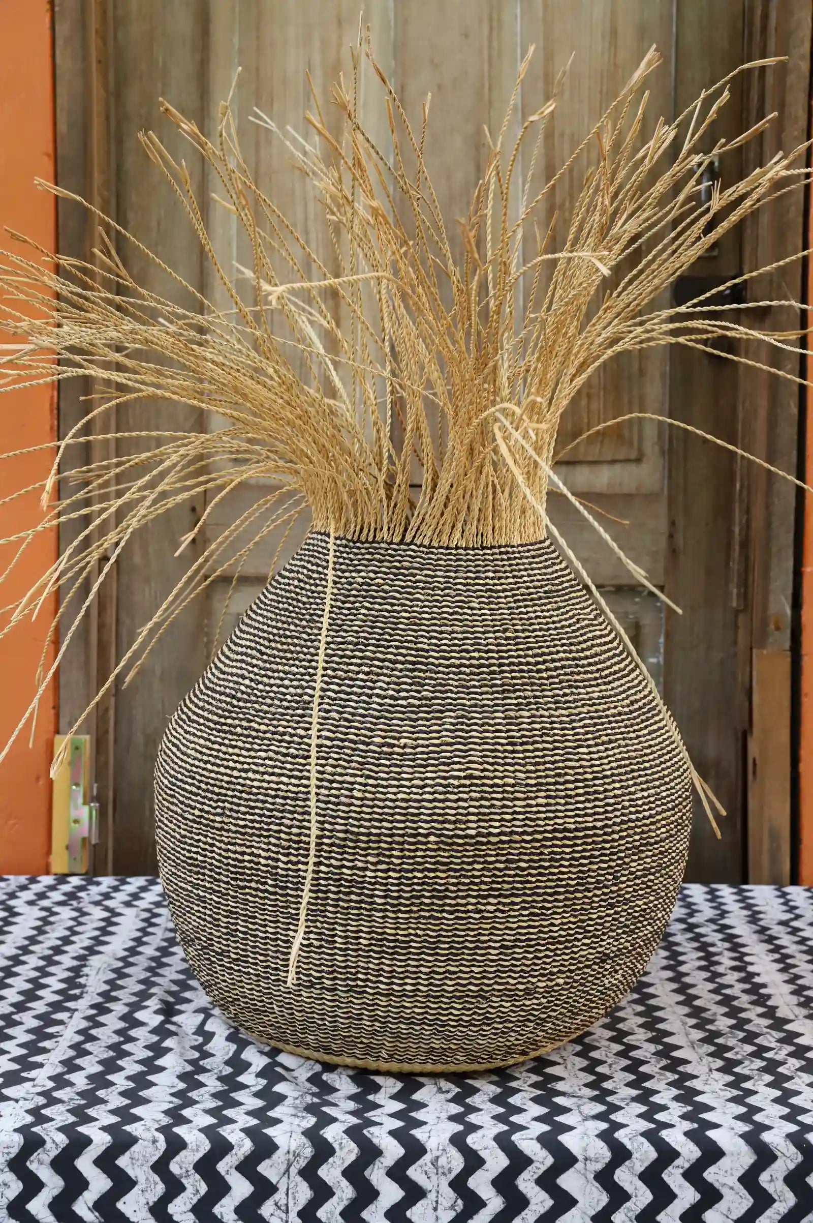 Kenkia  Art  Basket by Vida Alembora