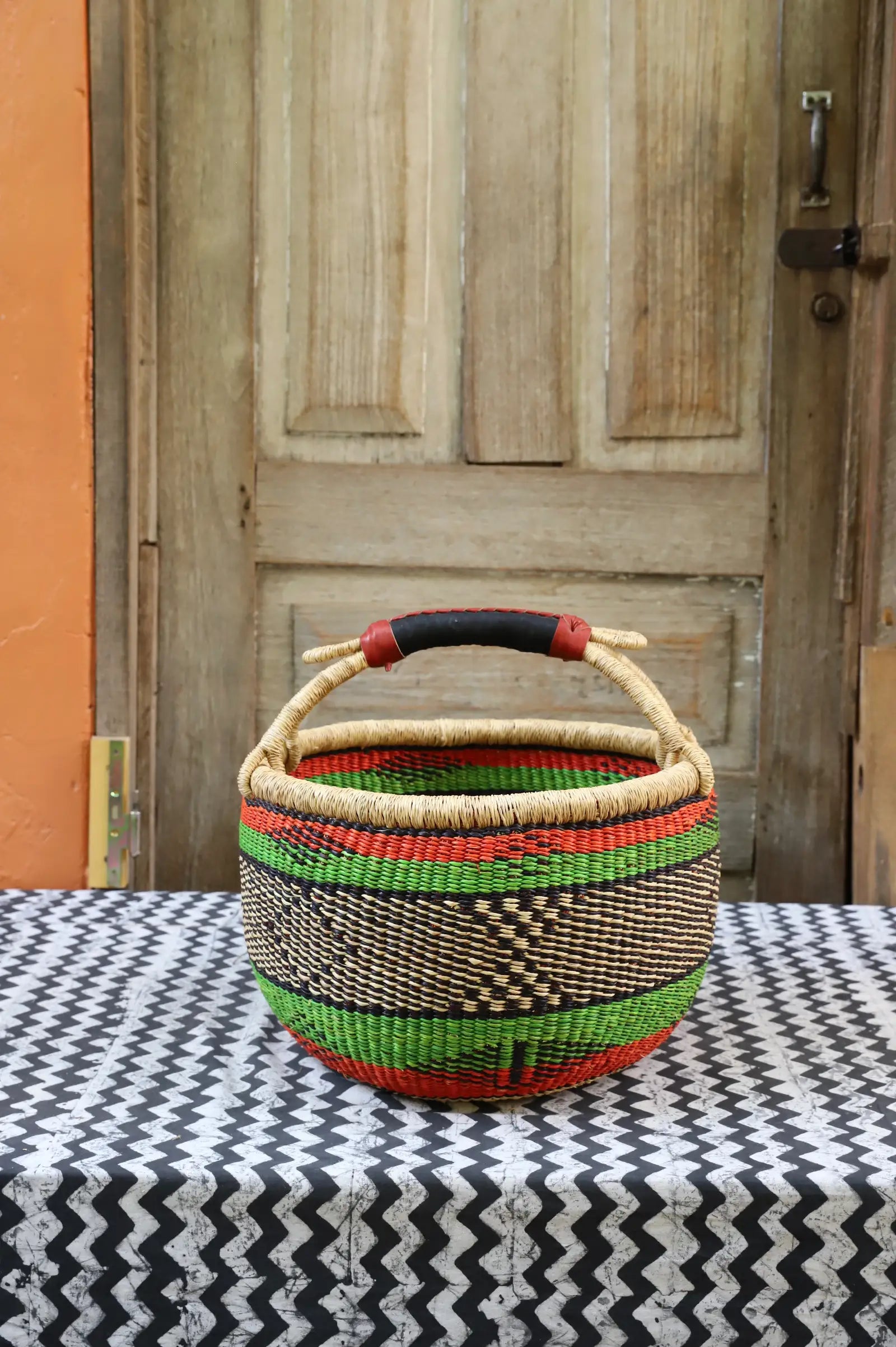 Round Shopping  Basket (Medium) by Atanga Adongo