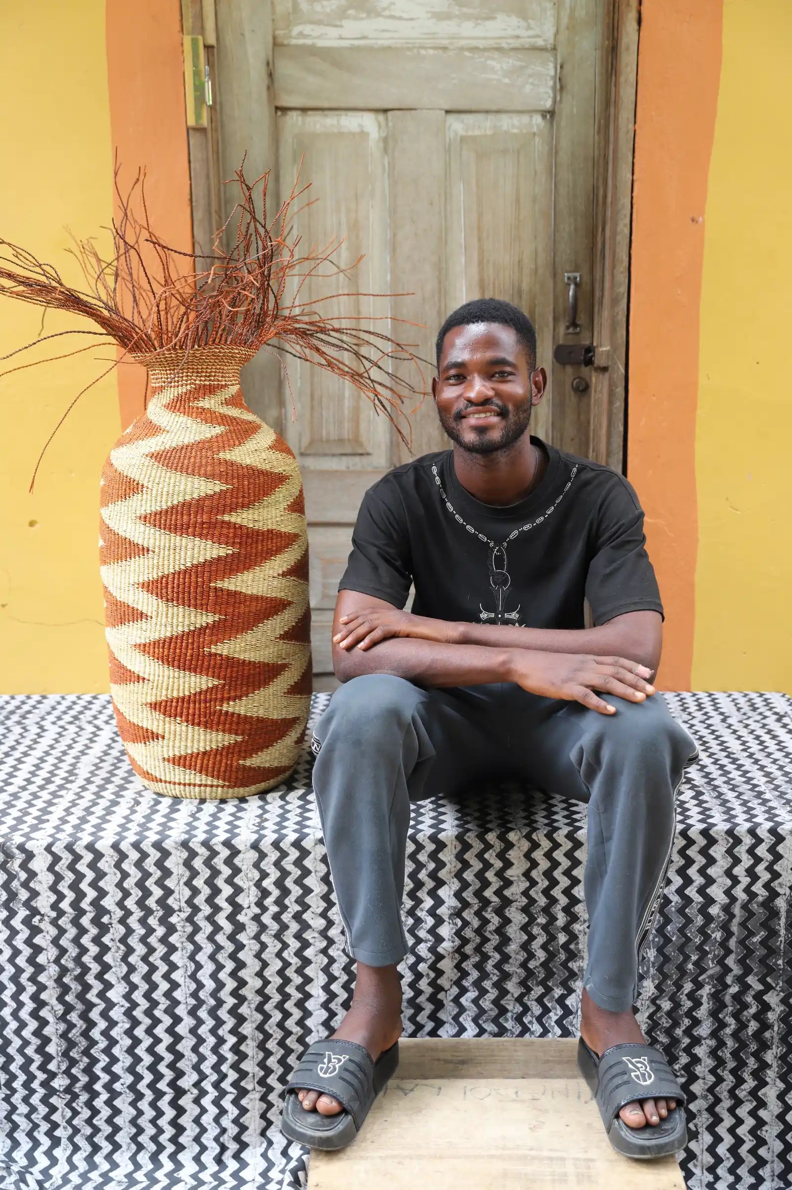 Baare Art Basket (Medium) by Paul Apasinore