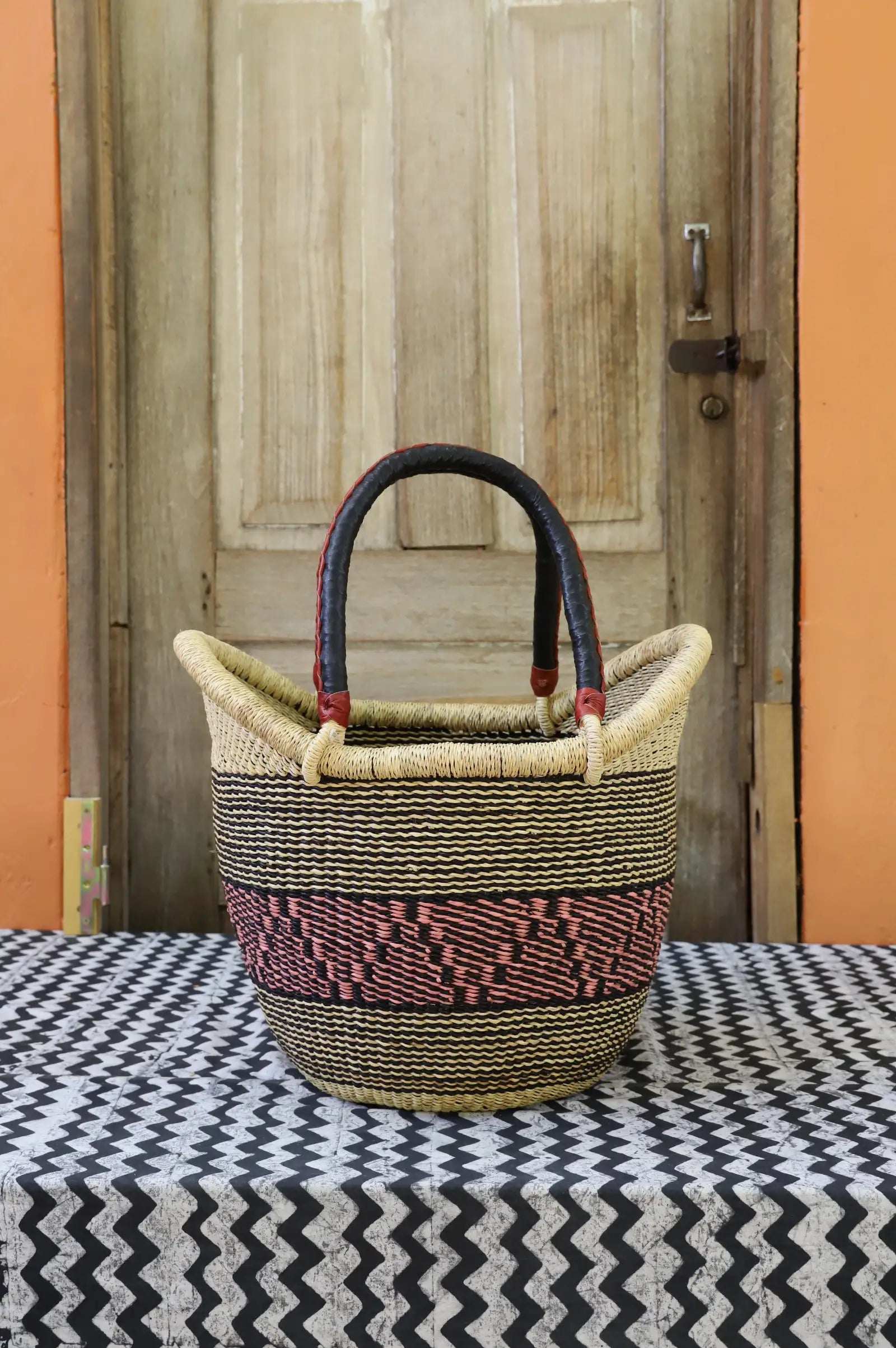 Nyariga Shopping Basket (Medium) by Atipoka Akanobre