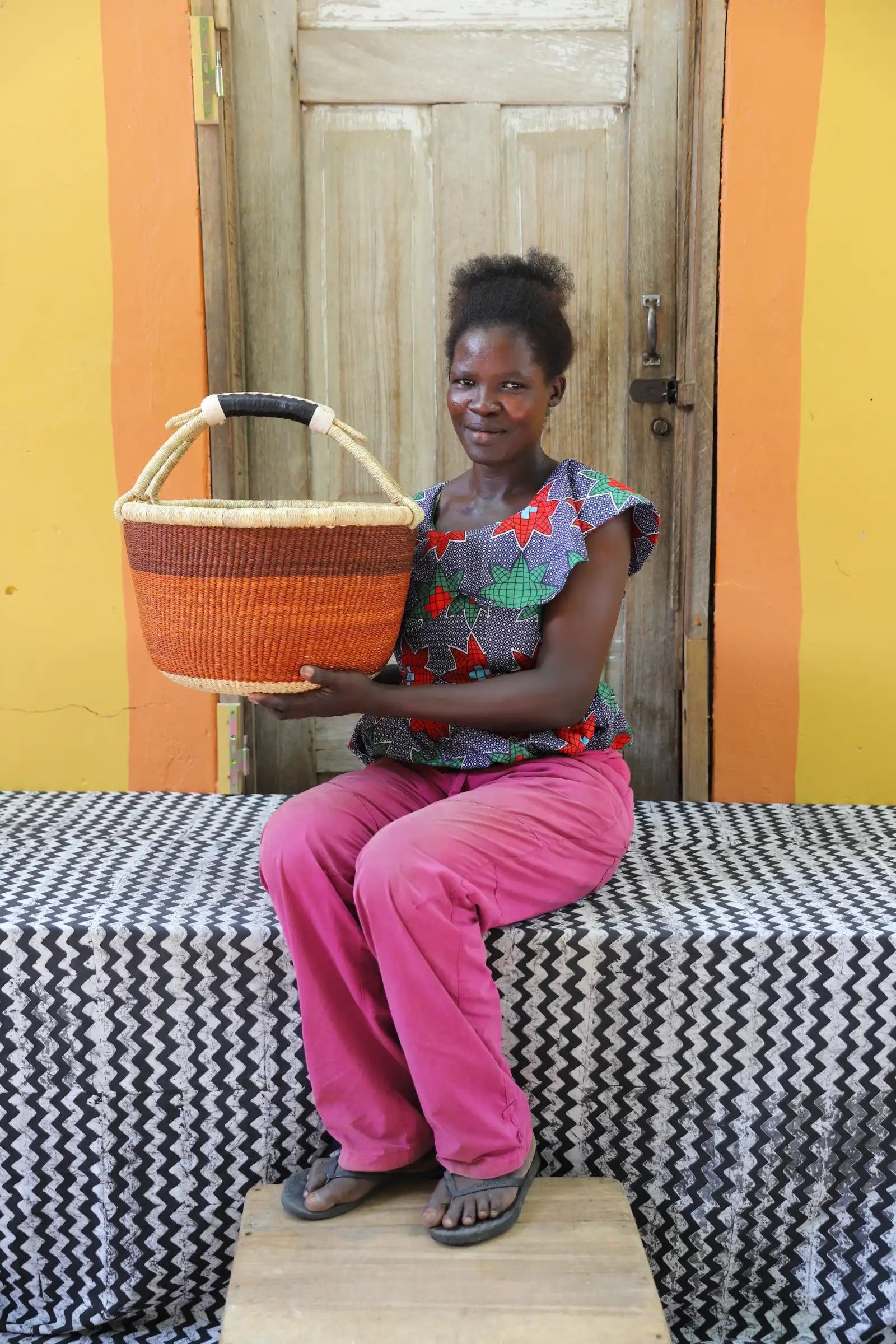 Round Shopping  Basket (Large) by Regina Akolgo